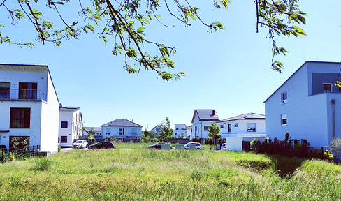 DHH Grundstück in bester Lage im Neubaugebiet