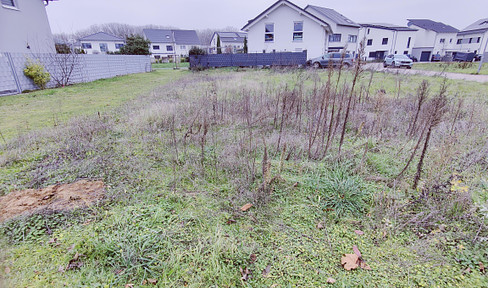 Property in prime location in Ketsch