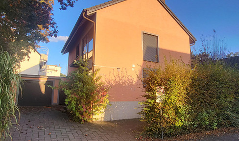 Modern detached house in Siegburg-Stallberg PRIVISIONFREI