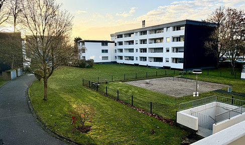 Frisch saniert und bezugsfertig! - Helle Zweizimmerwohnung in gehobener Wohngegend