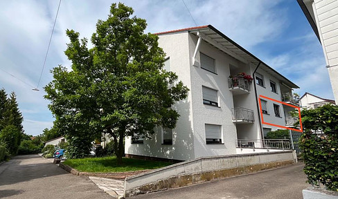 Renovated 4-room apartment with balcony in Fellbach