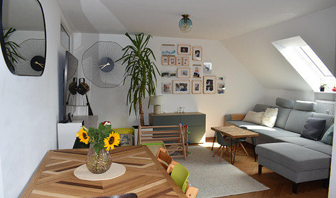 Exklusive Maisonettewohnung mit „Haus-in-Haus-Charakter“ und tollem Ausblick!