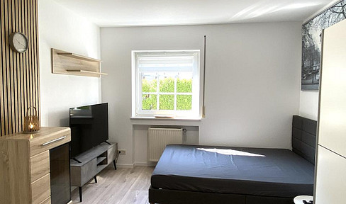 All-round carefree package! Furnished shared room WLAN & NK in renovated 4-room apartment 2 min. from Meckenheim