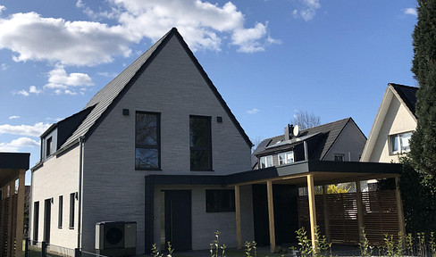Provisionsfrei: Modernes Neubau-Einfamilienhaus in Rahlstedt/Oldenfelde