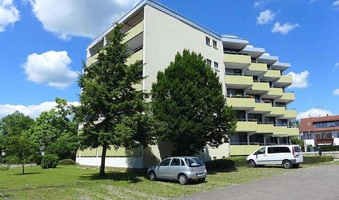 3-room apartment on Lake Constance with kitchen, balconies and swimming pool