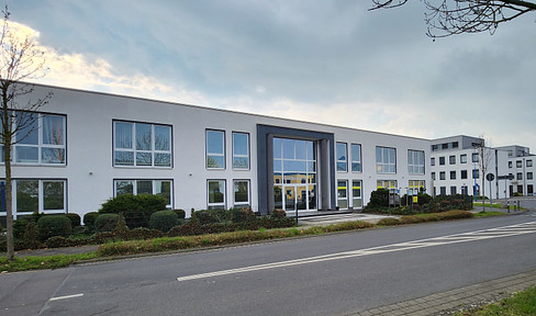 Prestigious office space for rent in Rheinbach opposite the medical center