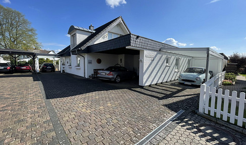 Casa Blanca- Luxuriöses Wohnen mit Sonnenterrasse und gepflegtem Garten!!