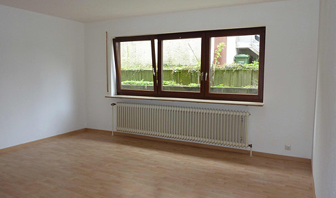 Spacious 2.5 room apartment in the basement - central, quiet location in Oßweil