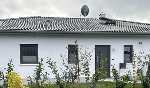 Moderner Bungalow, fast neu, energieeffizient und in ruhiger Lage.  Provisionsfrei!