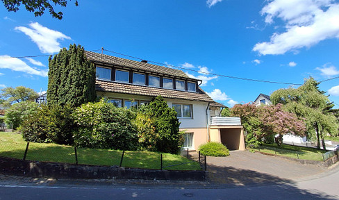 Private sale -- Spacious, solid house with an advantageous price in an idyllic village location in Wiehl