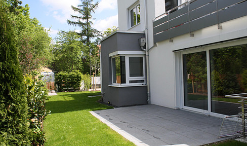 5 room apartment in 2 party villa in GRÄFELFING with spacious garden