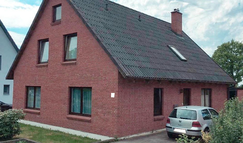 Charmantes 2-Familienhaus - 8 Zimmer in iydillscher Lage 1600qm