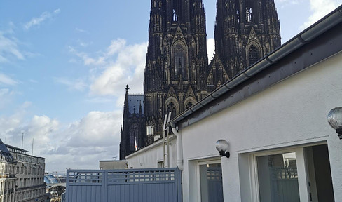 Penthaus direkt vor dem Kölner Dom