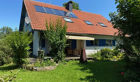 Attraktives Einfamilienhaus im Grünen mit Blick in die Natur und vielen Besonderheiten, ohne Makler