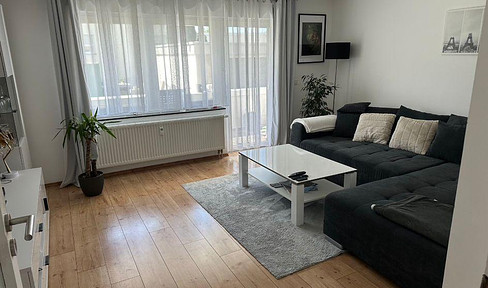 Wonderful bright ground floor apartment on the idyllic Hohberg.