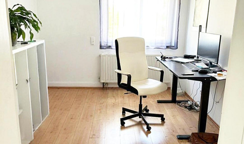 Helle 3-Zimmer-Erdgeschosswohnung mit Südbalkon in ruhiger lage in Onstmettingen (Hohberg)