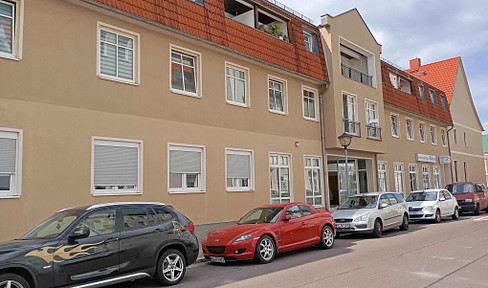 5-Zimmer Wohnung in zentraler, ruhiger Lage inkl. Stellplatz und Einbauküche (von privat)