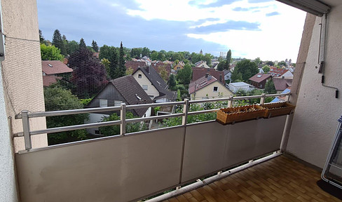 Stilvolle und helle 3,5-Zi-Wohnung mit Balkon/EBK/TG in MM