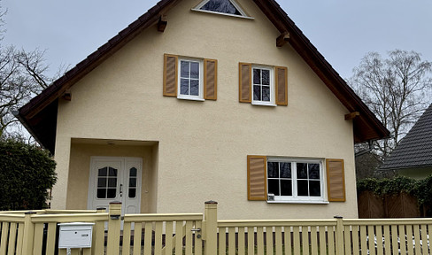 Idyllically situated detached house on the eastern outskirts of Berlin