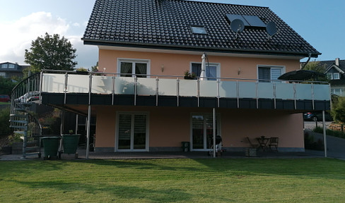 TRAUMHAUS + EINLIEGERWOHNUNG IN BESTER LAGE VOM EIGENTÜMER ZU VERKAUFEN