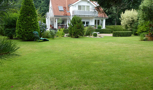 Spacious architect's house, well maintained, with separate granny apartment