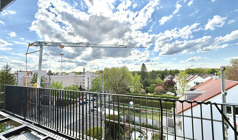 PROVISIONSFREI: Kernsanierter Altbau der keine Wünsche offen lässt KfW 70EE DG re Bezug 07/25