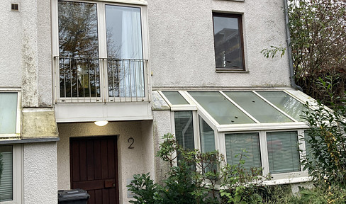 Spacious 6-room end-terrace house in Augsburg Göggingen