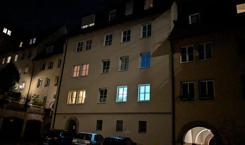 Lage!! Vermietete 2 Zimmer Wohnung unterhalb NBG Kaiserburg