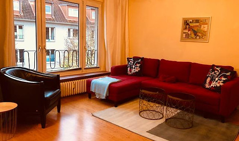 Stylish 2-room apartment in Hamburg Ottensen - commission-free