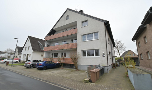 Charmante 3-Zimmerwohnung mit Loggia in einem 6 Parteienhaus in netter Nachbarschaft.