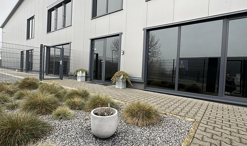 Hochwertige Bürofläche mit Galerie in modernem Gewerbeobjekt – provisionsfrei vom Eigentümer