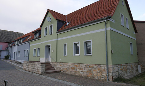 Schöne kleine 2 Zimmerwohnung in Steuden