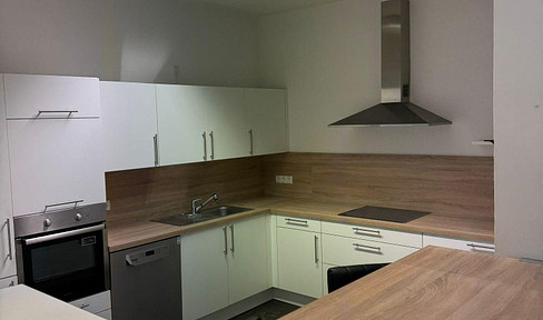 Newly founded 9-bed flat share in the heart of Karlsruhe / fully furnished