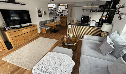 Your new home: modern 5-room maisonette apartment with balcony and feel-good factor