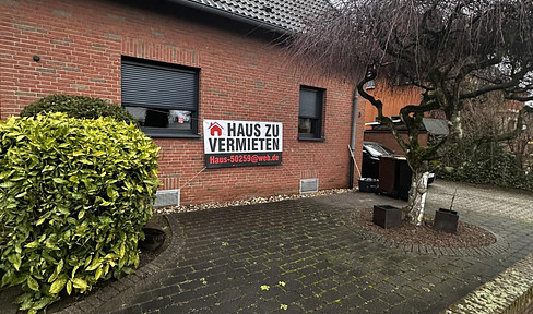 Kernsaniertes 4-Zimmer-Haus in Top-Lage in Pulheim-Sinnersdorf