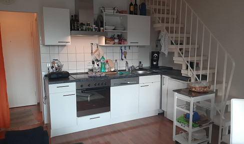 Kleine 2 1/2 Zi - Wohnung,  DG, Blk.