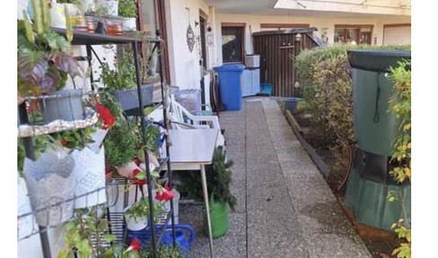 Shared room for rent