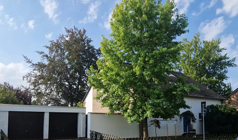TOLLER SCHNAPPER - A lot of house for little money! Large EFH - can also be used as a two-generation house!