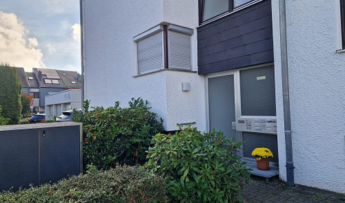 Leerstehende 2-Raum-Hochparterre-Wohnung mit Balkon und EBK in Ostfildern