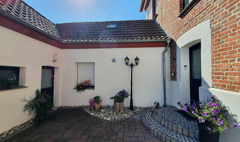 Gepflegtes saniertes Zweifamilien/Mehrgenerationen Haus in zentraler,ländlicher Lage* VON PRIVAT*