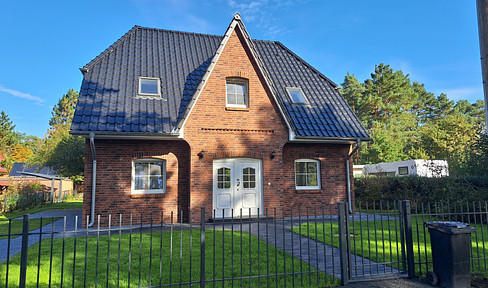 New-build Frisian house in the middle of nature, low-energy house - heat pump