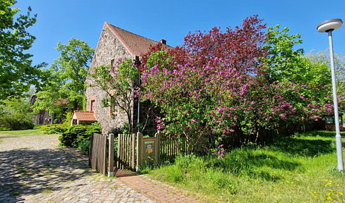 Business or living in a listed farmhouse