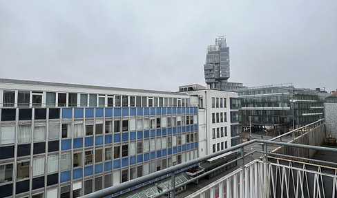 Penthouse office floor in the city center