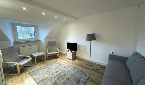 DIRECTLY FROM THE OWNER Charming top-floor apartment in the heart of Bochum