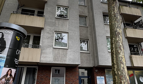 Düsseldorf Eller: Spacious 2 room/kitchen/hallway/bathroom 71.91 m², balcony