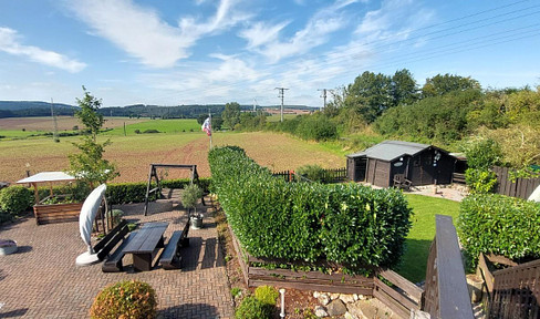 Fantastically beautiful two-family house with fantastic views of the Eifel National Park