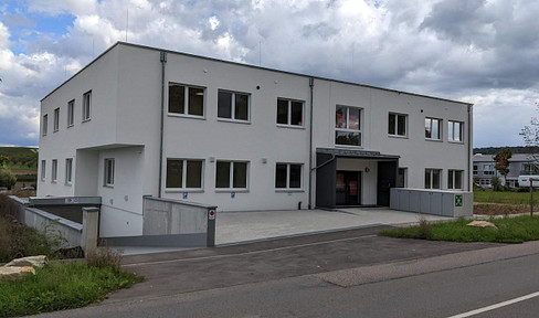 275 - 1.100sqm, 19x underground parking with e-charging, elevator, A/C, 1.0km from A81 exit Weinsberg