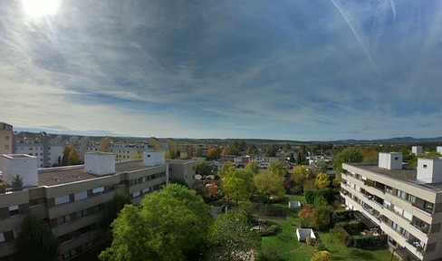 Luxuriöse 3,5 Zimmer Eigentumswohnung in zentraler Lage in Tamm