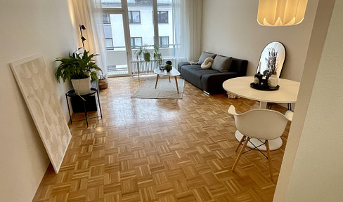 High-quality renovated 2-room apartment in a top location - Frankenberger Viertel, ready to move into