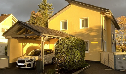 Individual, well-kept detached house with mono-pitch roof on a large plot in Alfter-Oedekoven